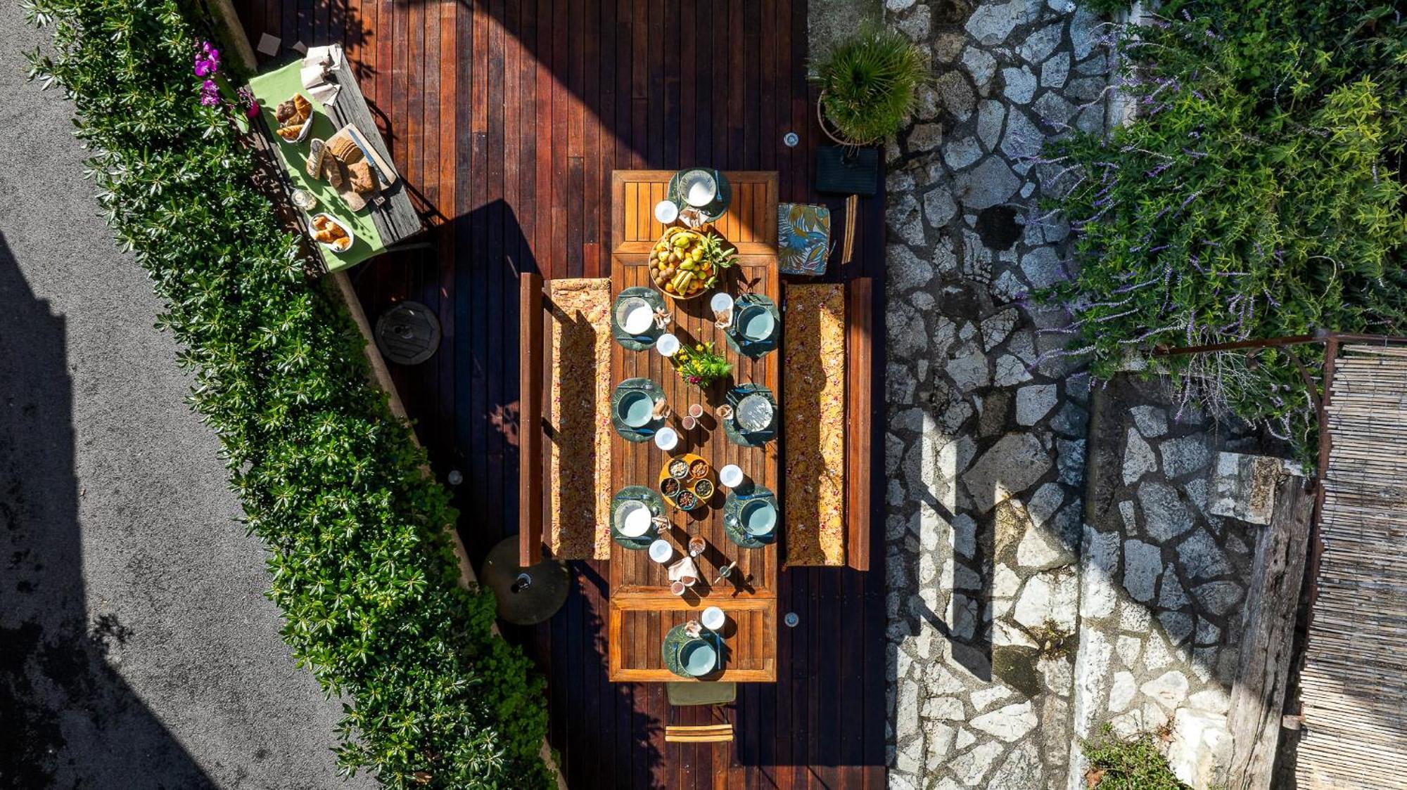 Bed and Breakfast The Frogs' House - Yoga Retreat Saint-Jeannet  Exterior foto