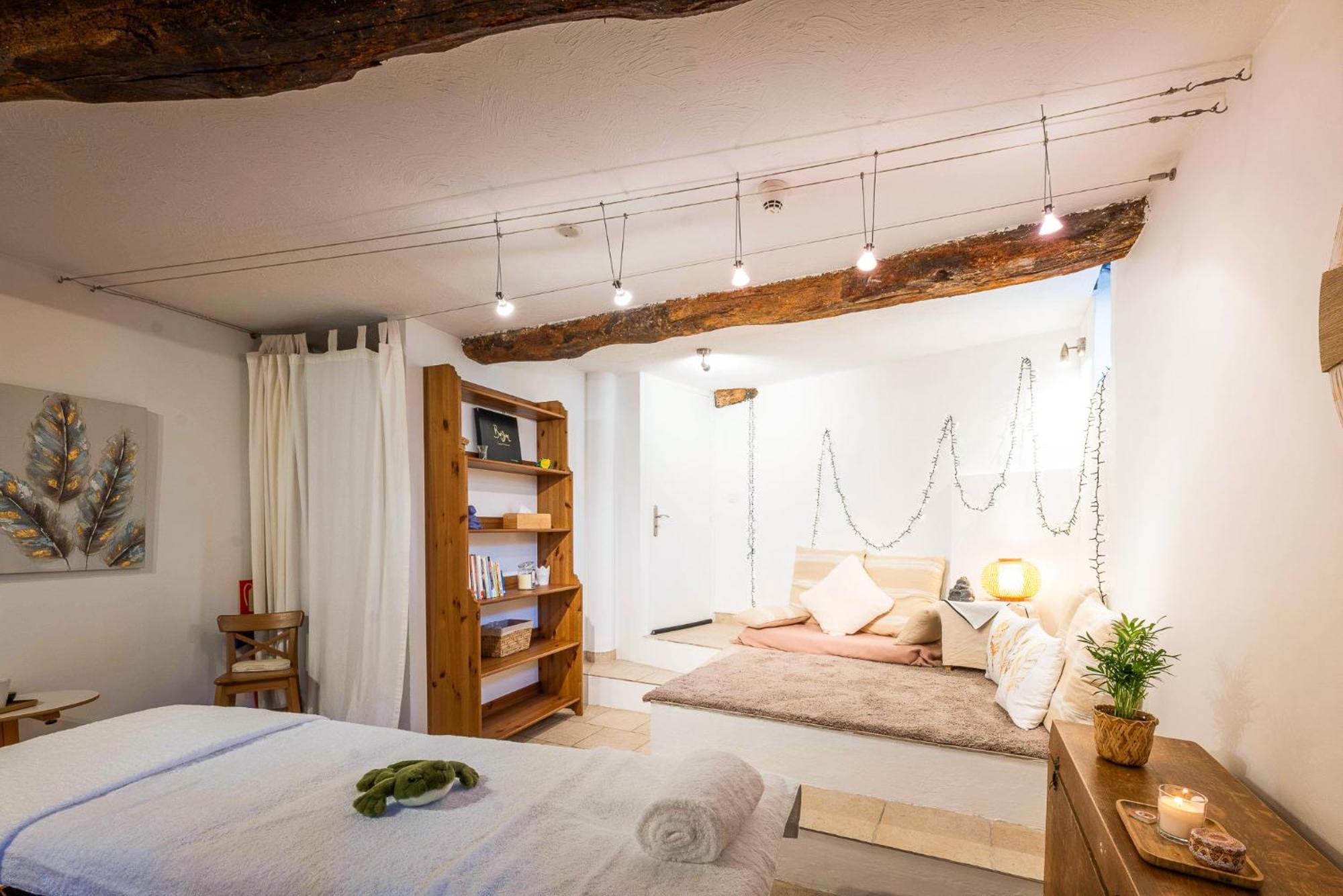 Bed and Breakfast The Frogs' House - Yoga Retreat Saint-Jeannet  Exterior foto